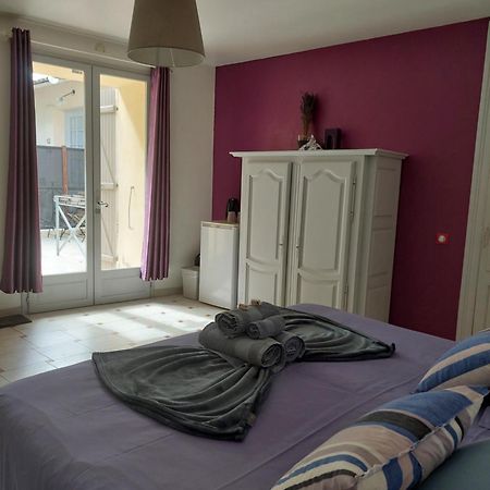 Mas Des Cigognes Bed and Breakfast Le Thor Buitenkant foto
