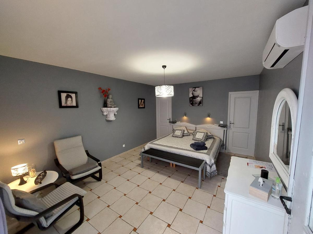 Mas Des Cigognes Bed and Breakfast Le Thor Buitenkant foto