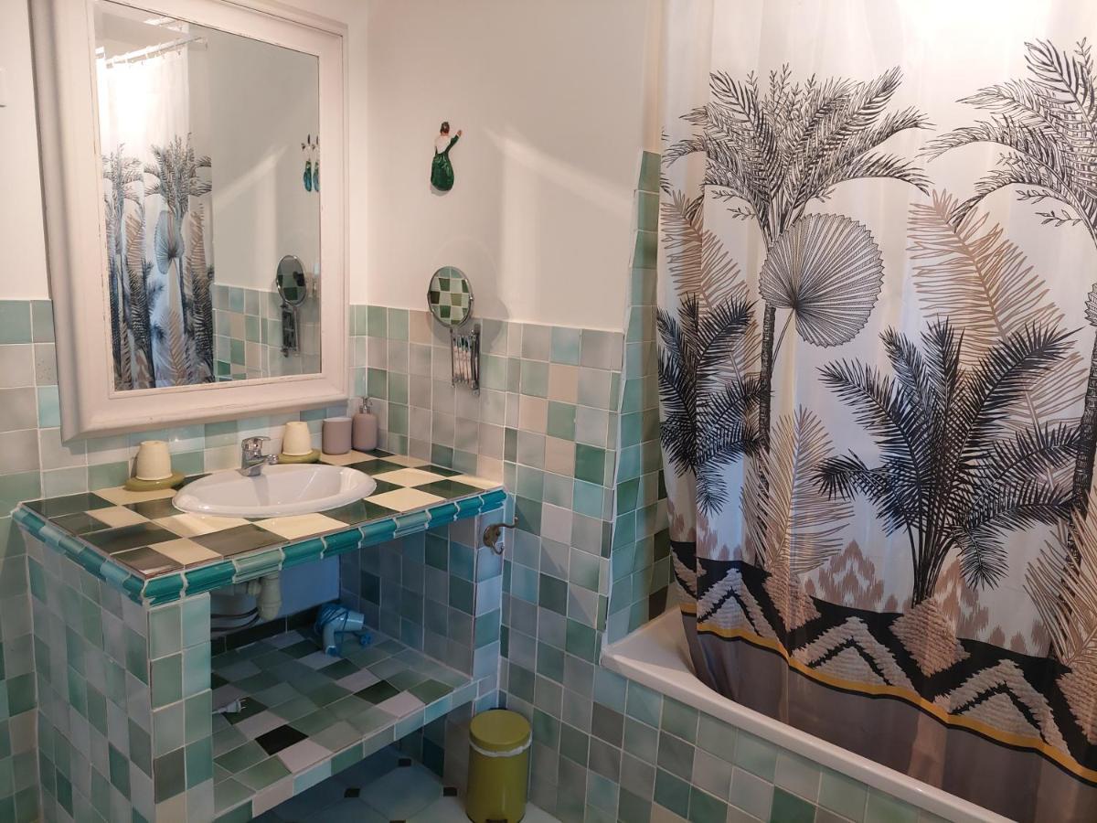 Mas Des Cigognes Bed and Breakfast Le Thor Buitenkant foto