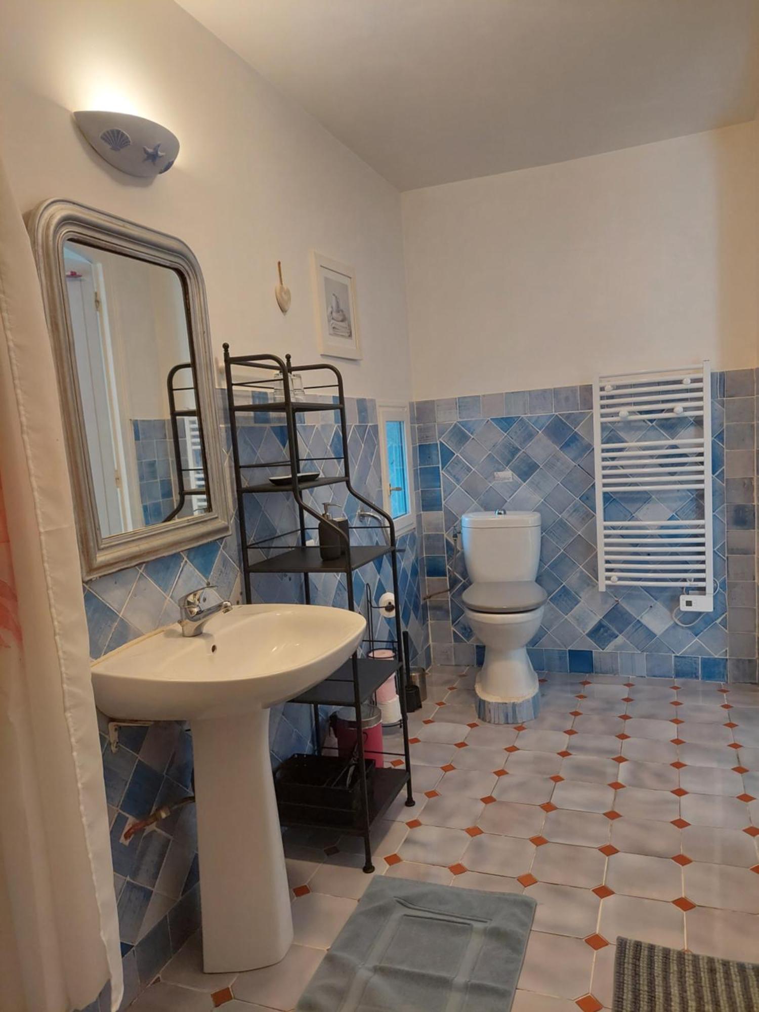 Mas Des Cigognes Bed and Breakfast Le Thor Buitenkant foto