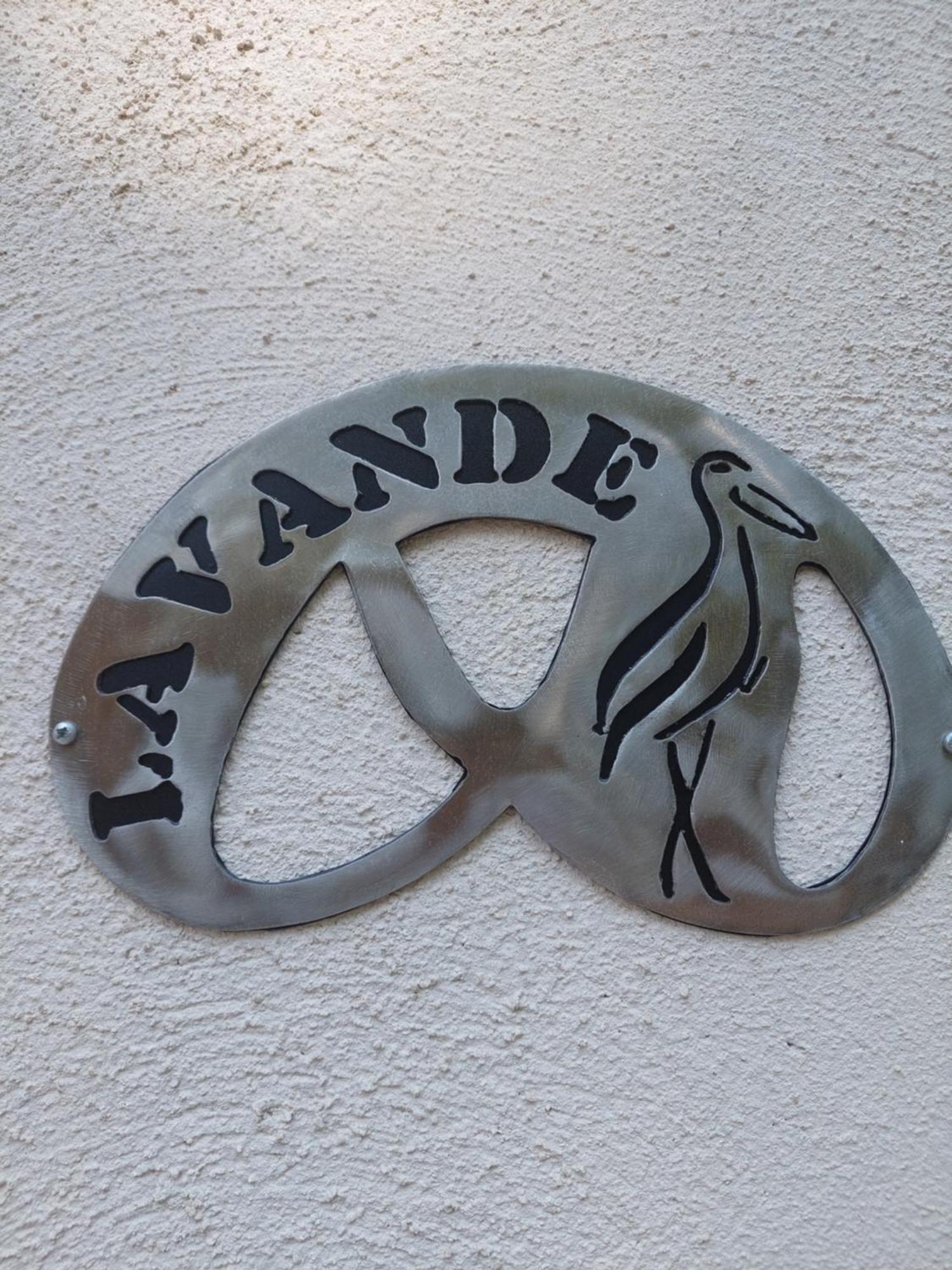 Mas Des Cigognes Bed and Breakfast Le Thor Kamer foto