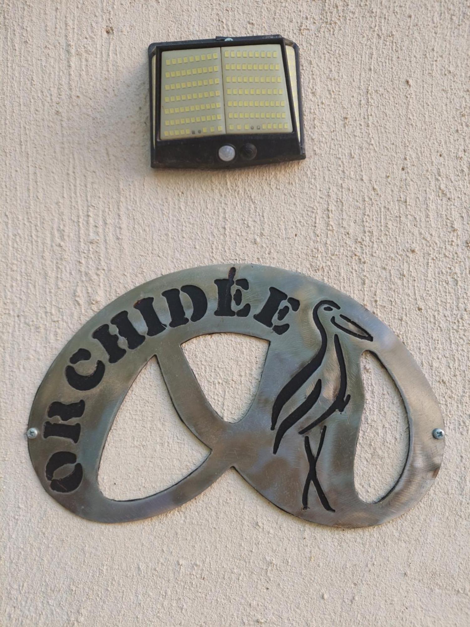 Mas Des Cigognes Bed and Breakfast Le Thor Kamer foto